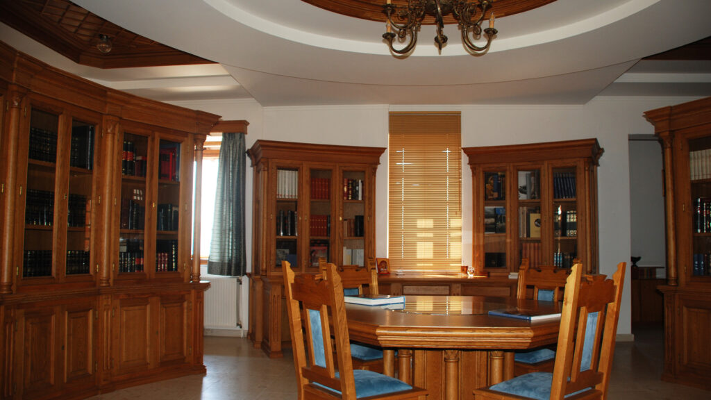 ΒΙΒΛΙΟΘΗΚΗ ΚΕΤΡ