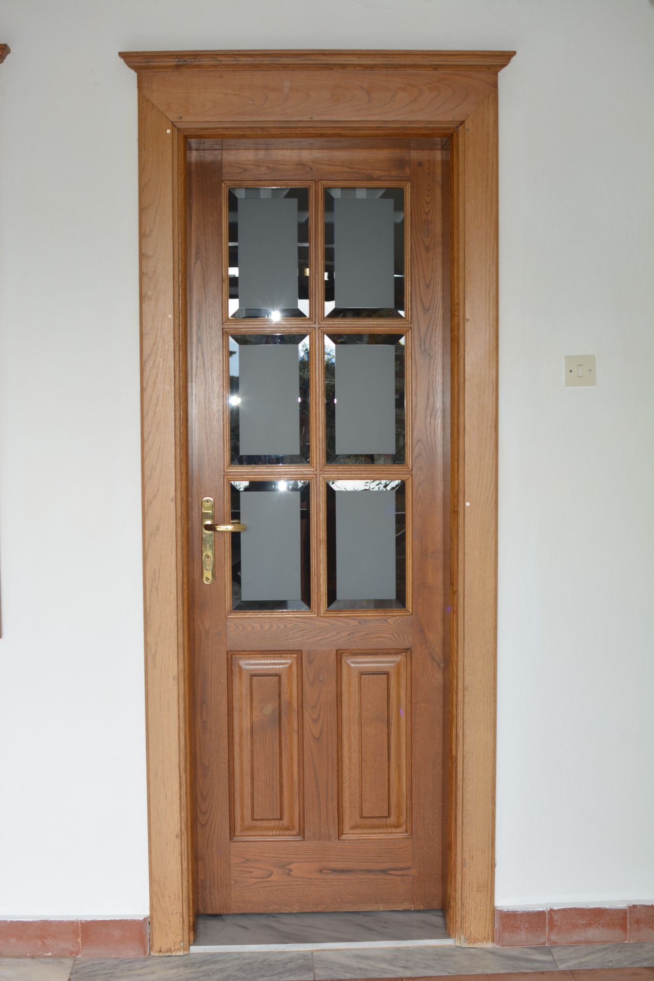 Woodcarved doors windows Woodcarved doors windows