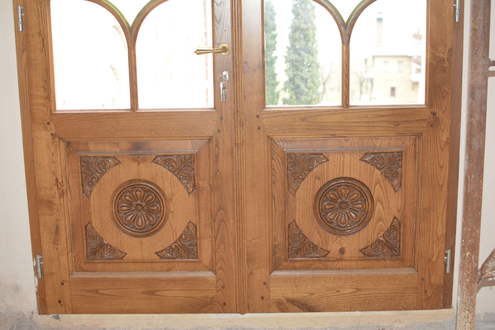 Woodcarved doors windows Woodcarved doors windows