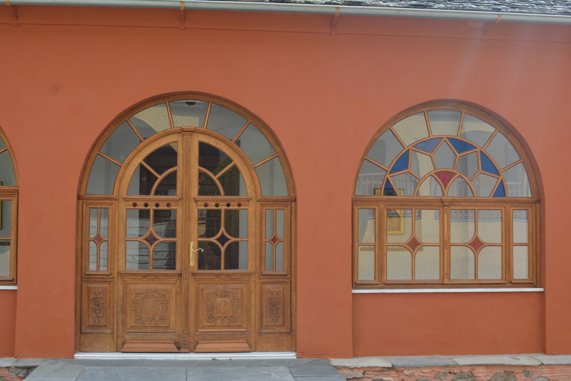 Woodcarved doors windows Woodcarved doors windows