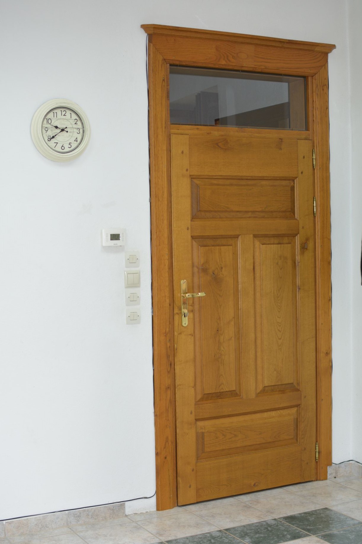 Woodcarved doors windows Woodcarved doors windows