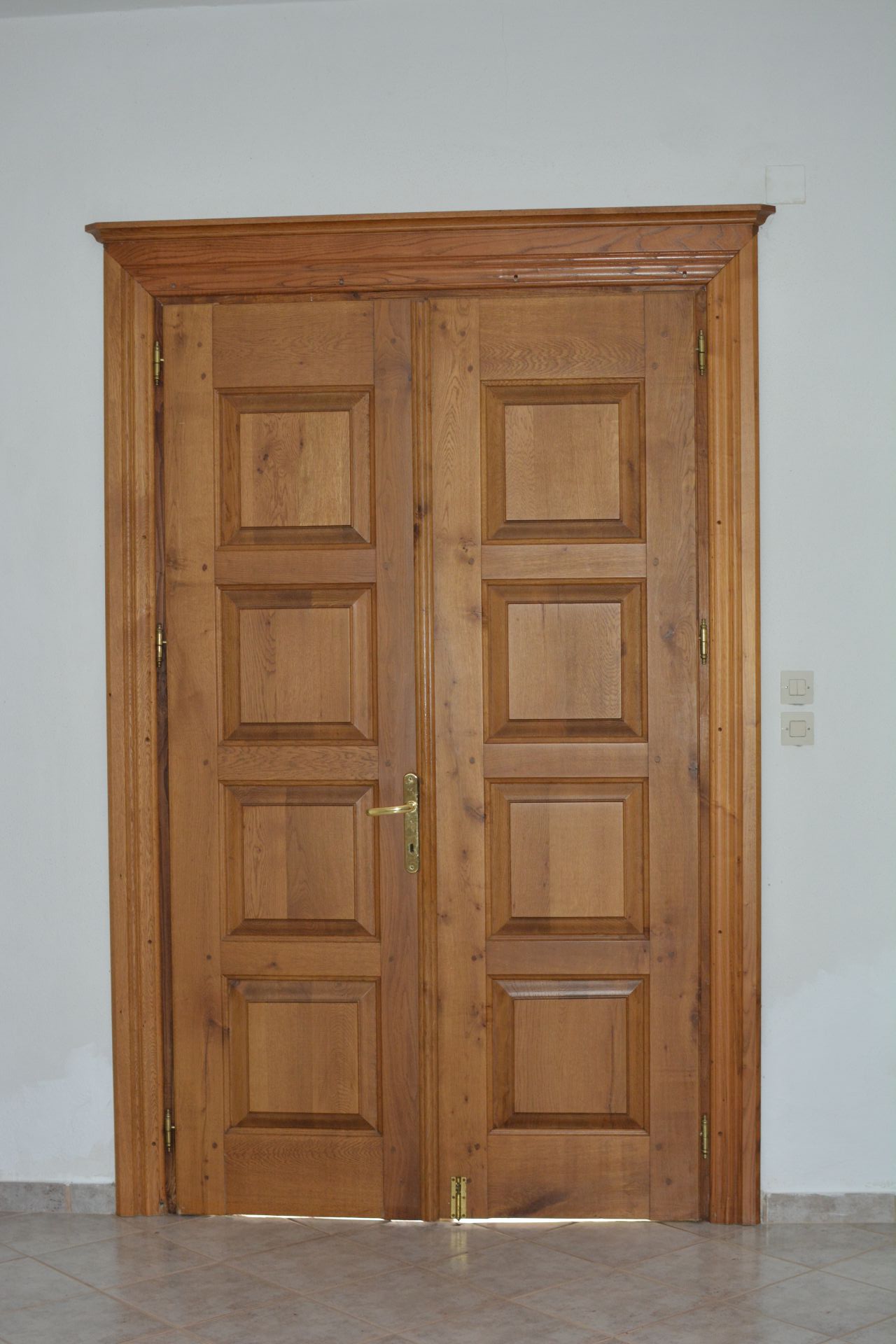 Woodcarved doors windows Woodcarved doors windows