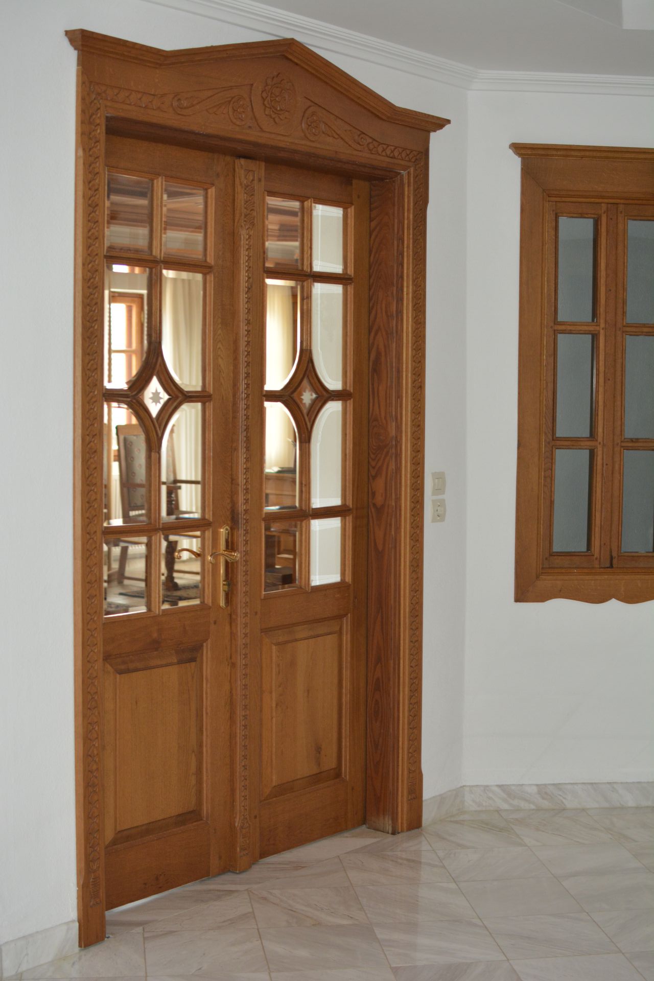 Woodcarved doors windows Woodcarved doors windows